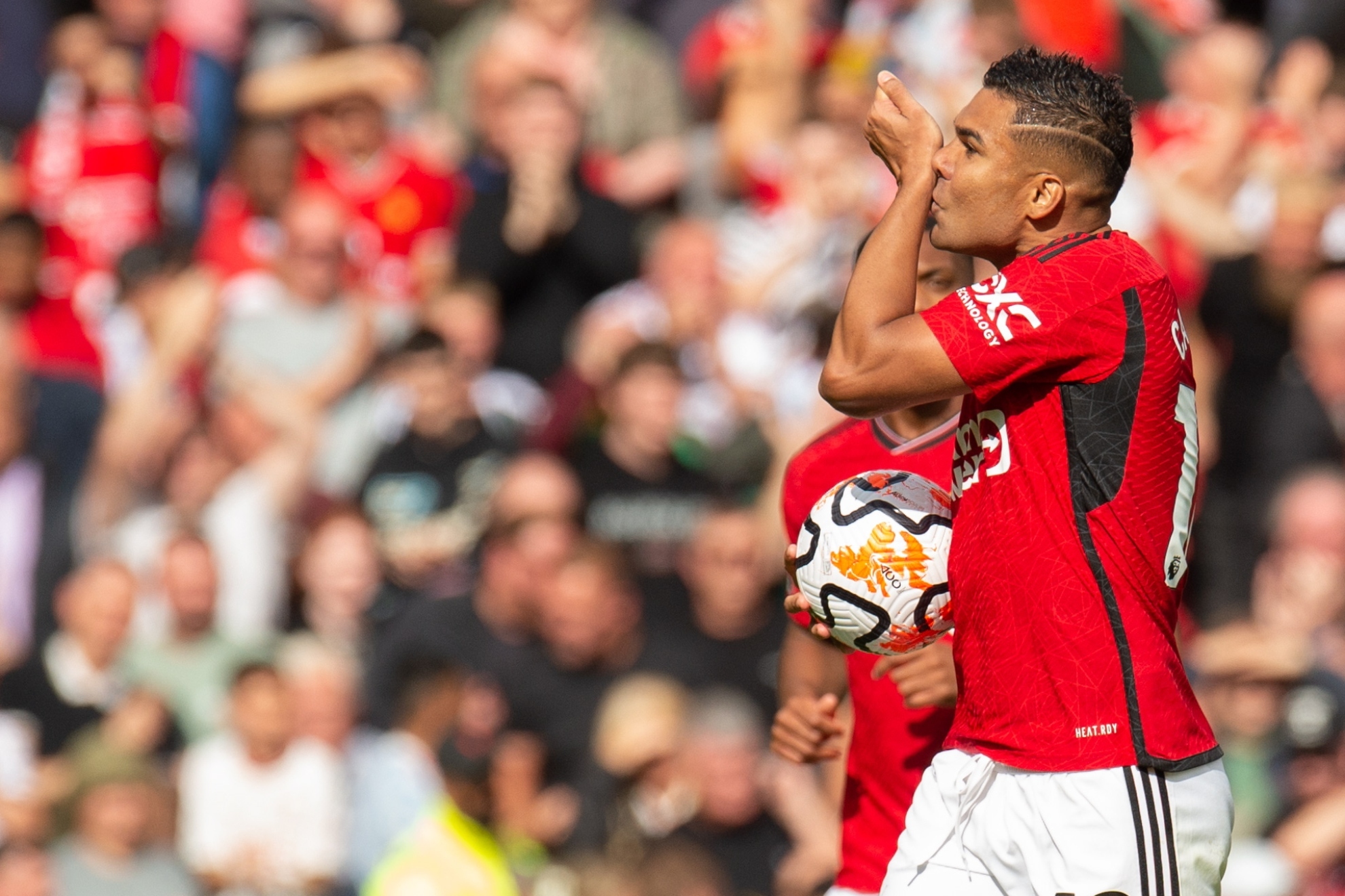 经历了一段 经历了一段