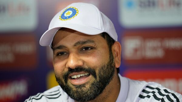 随着转会窗 随着转会窗