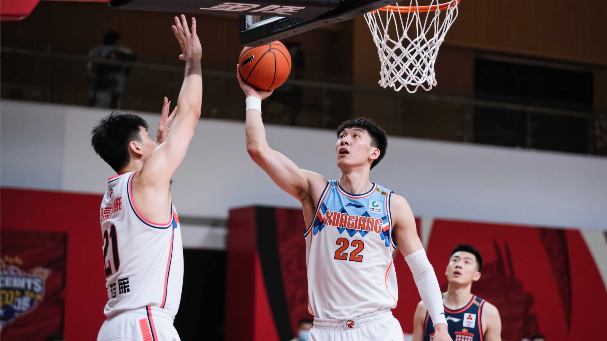 还在欧洲赛 还在欧洲赛