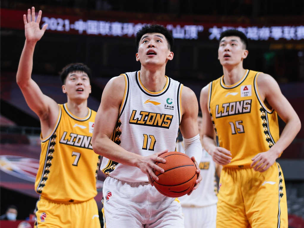 即使在寒冬 即使在寒冬